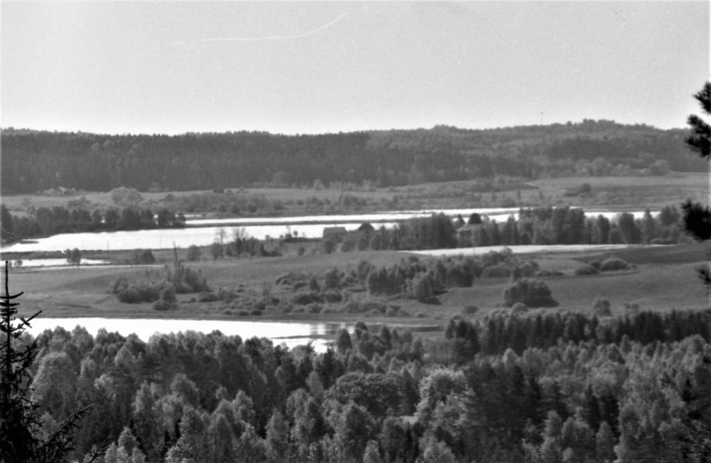 Vaizdas nuo Girnikų kalno (Šventkalnis). Šiaulių raj., Bubių seniūnija.