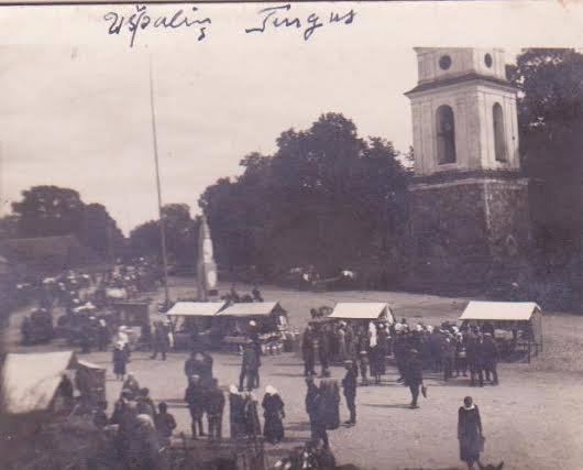 Užpalių turgus, apie 1932 m. Nuotrauka iš Vidmanto Kutkos asmeninio archyvo