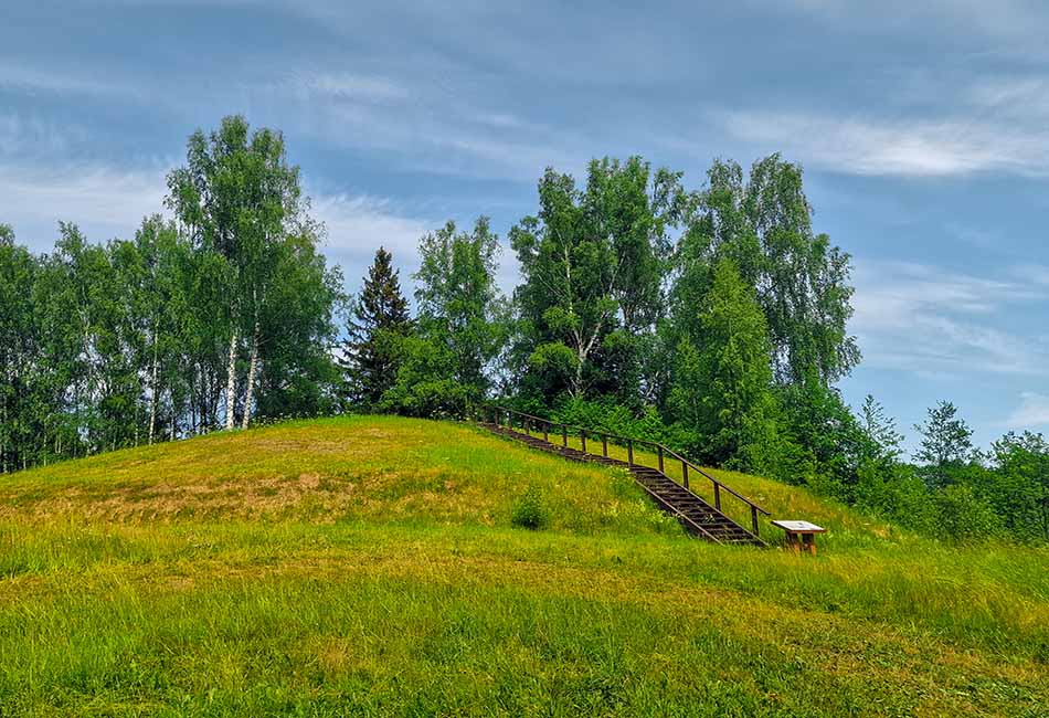 Pakalniškių piliakalnis