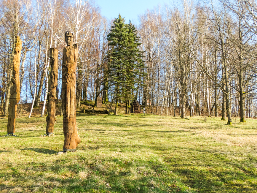 Žvaginių piliakalnis