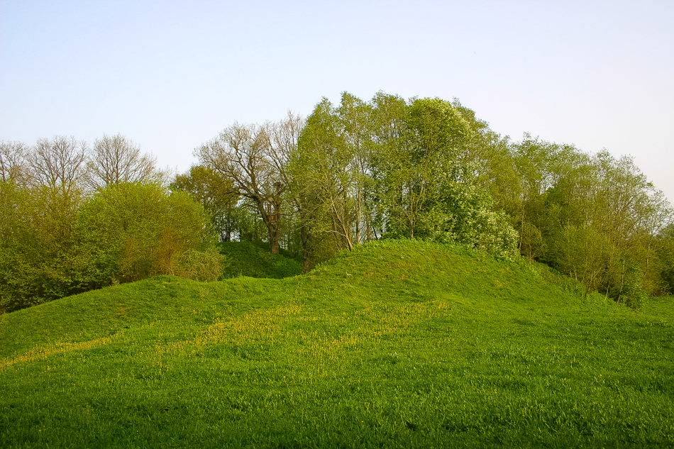 Ižiniškių piliakalnis