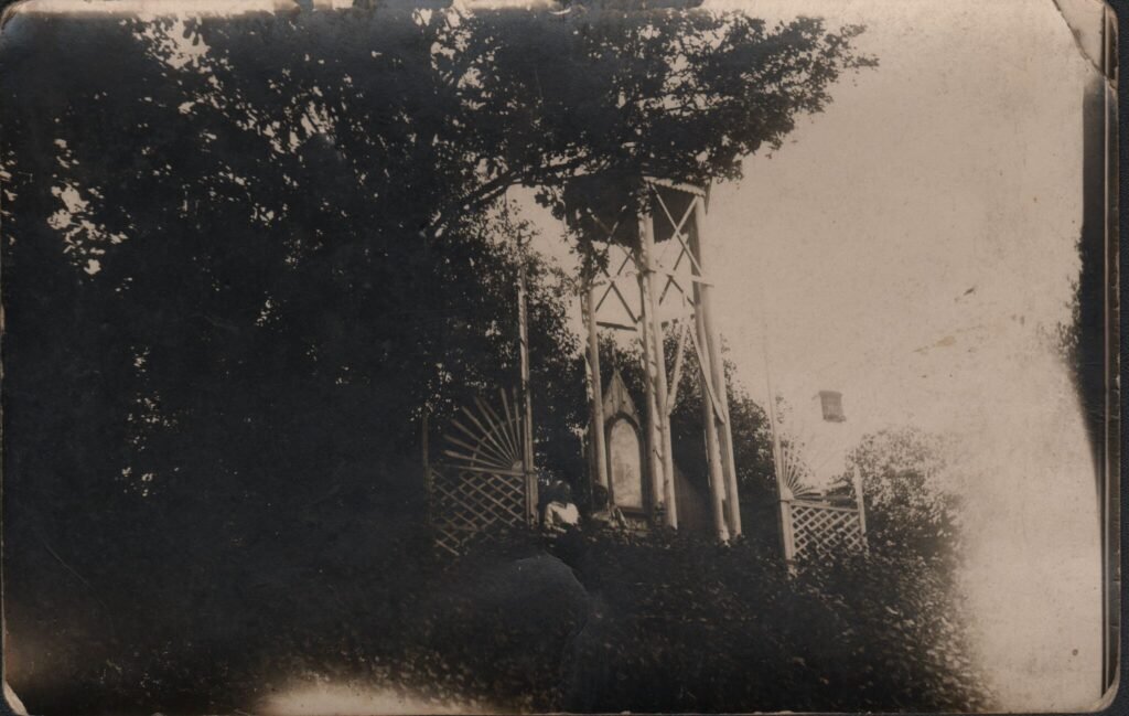 Kavarskas, šaltinis.apie 1935 m.