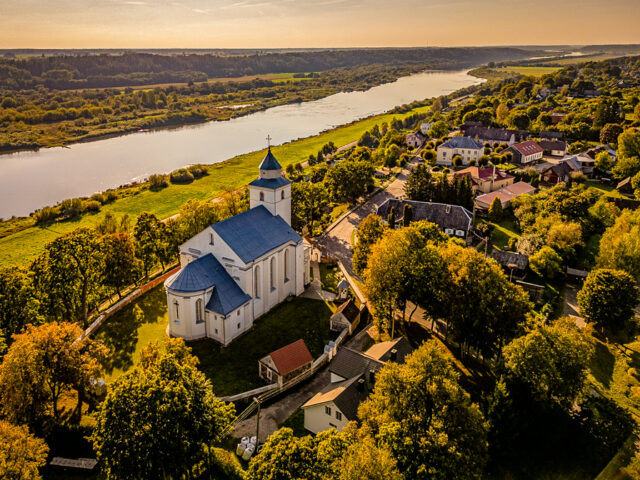 Veliuona: istorijos ir legendų miestelis prie Nemuno