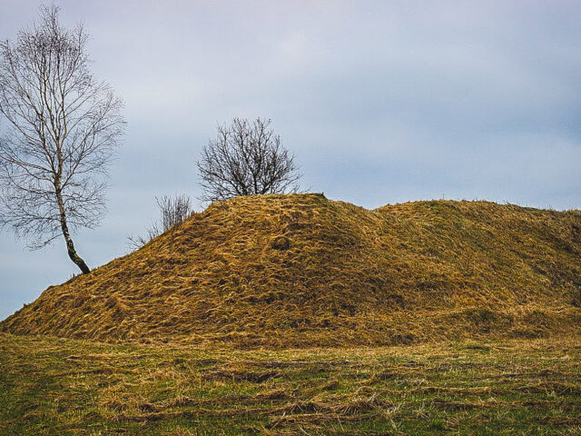 Piliakalnių piliakalnis – prarastos vietovės paslaptis, sunaikinta laiko ir žmonių rankomis