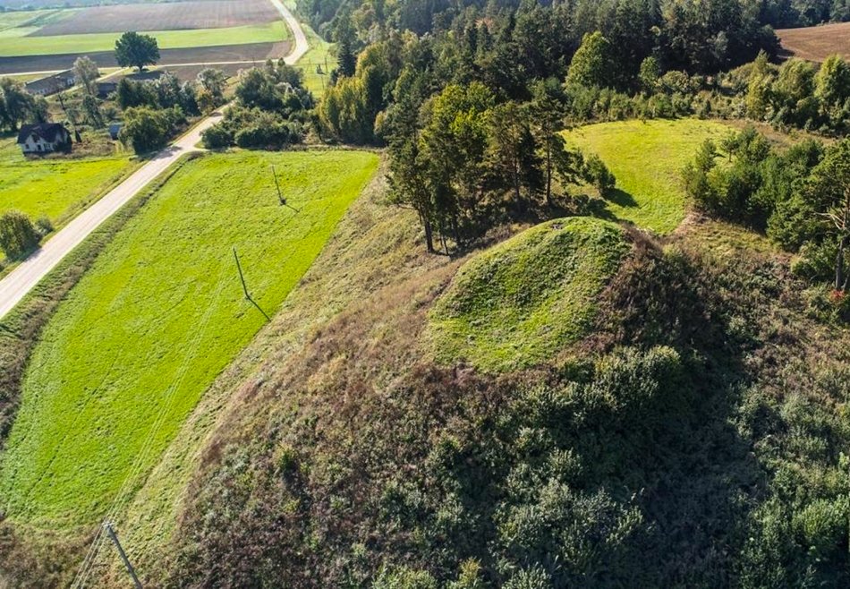 Pašventupio I piliakalnis