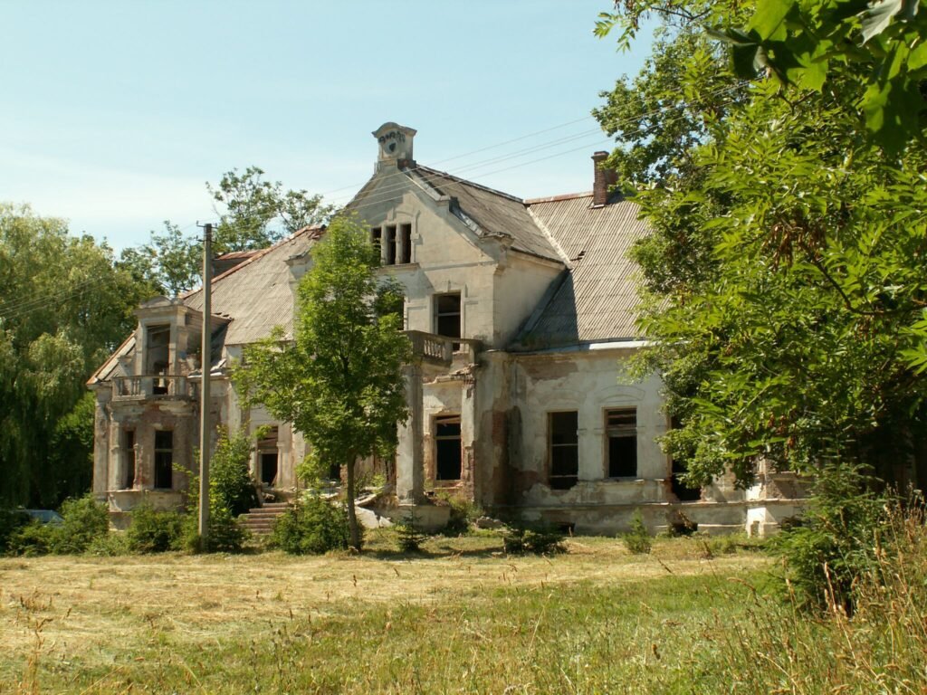 Laukžemės dvaro rūmai