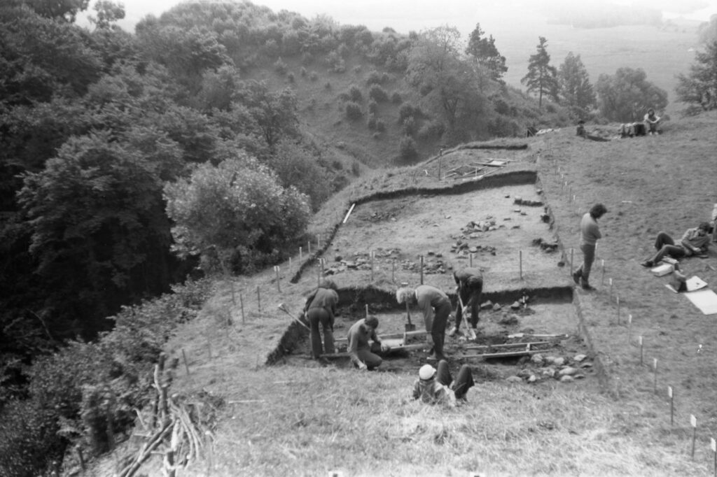 Mindaugo Sosto piliakalnio tyrinėjimai, 1979 m.